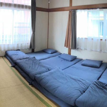 Golden Mile Apartment Amami Luaran gambar